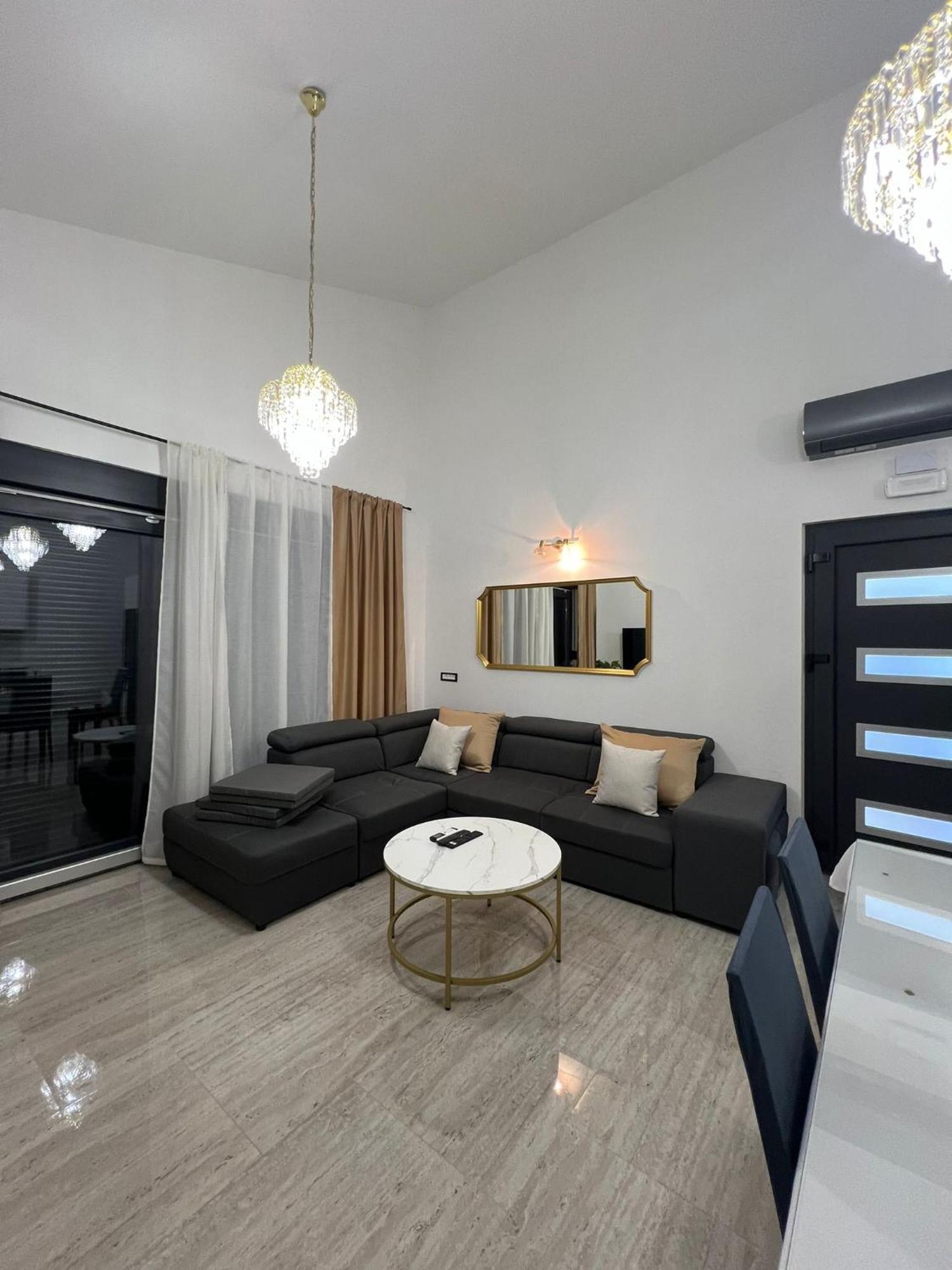 Apartmani Karla Paklenica Starigrad Paklenica Bagian luar foto